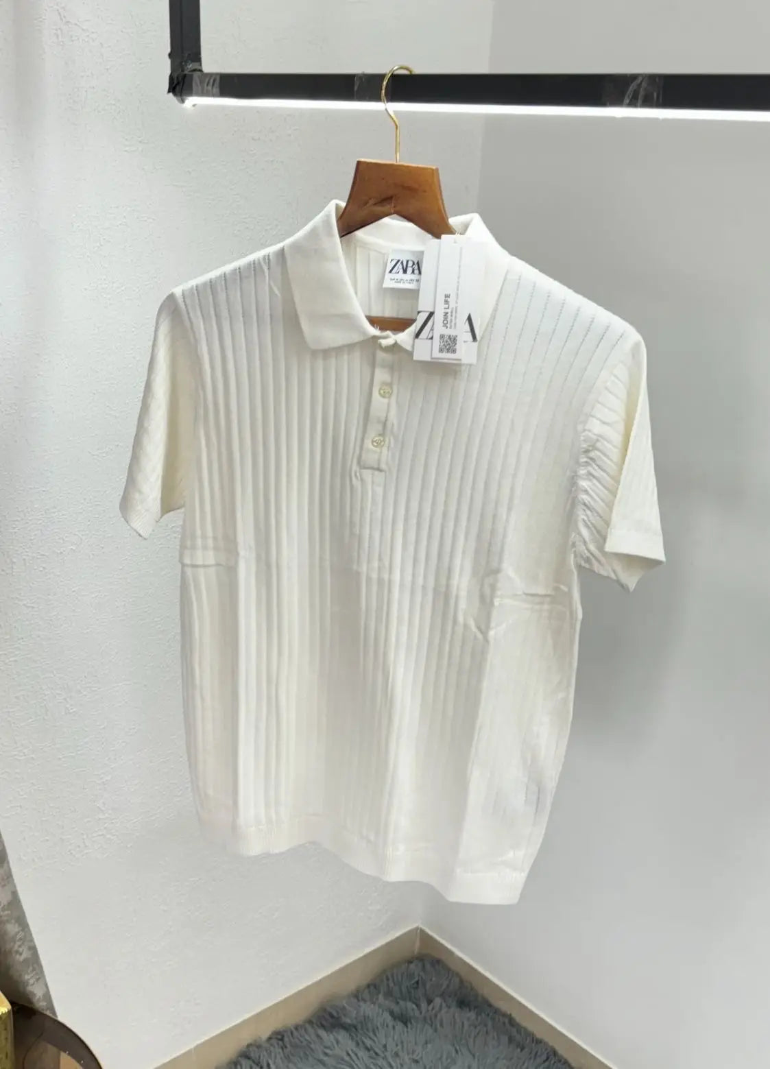 Zar_a White Premium Classic Polo T-Shirt