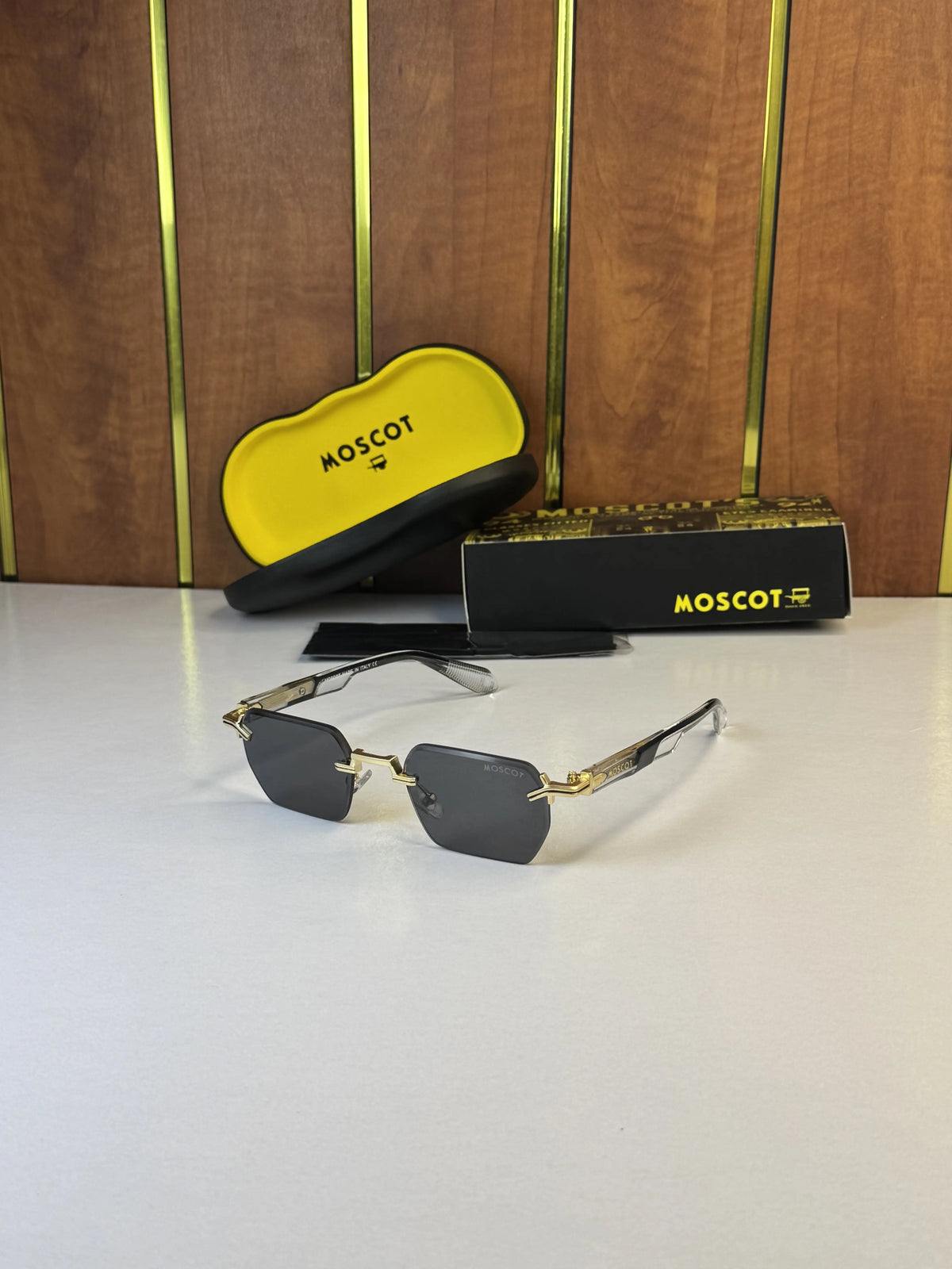 Moscot 66007 Gold Black