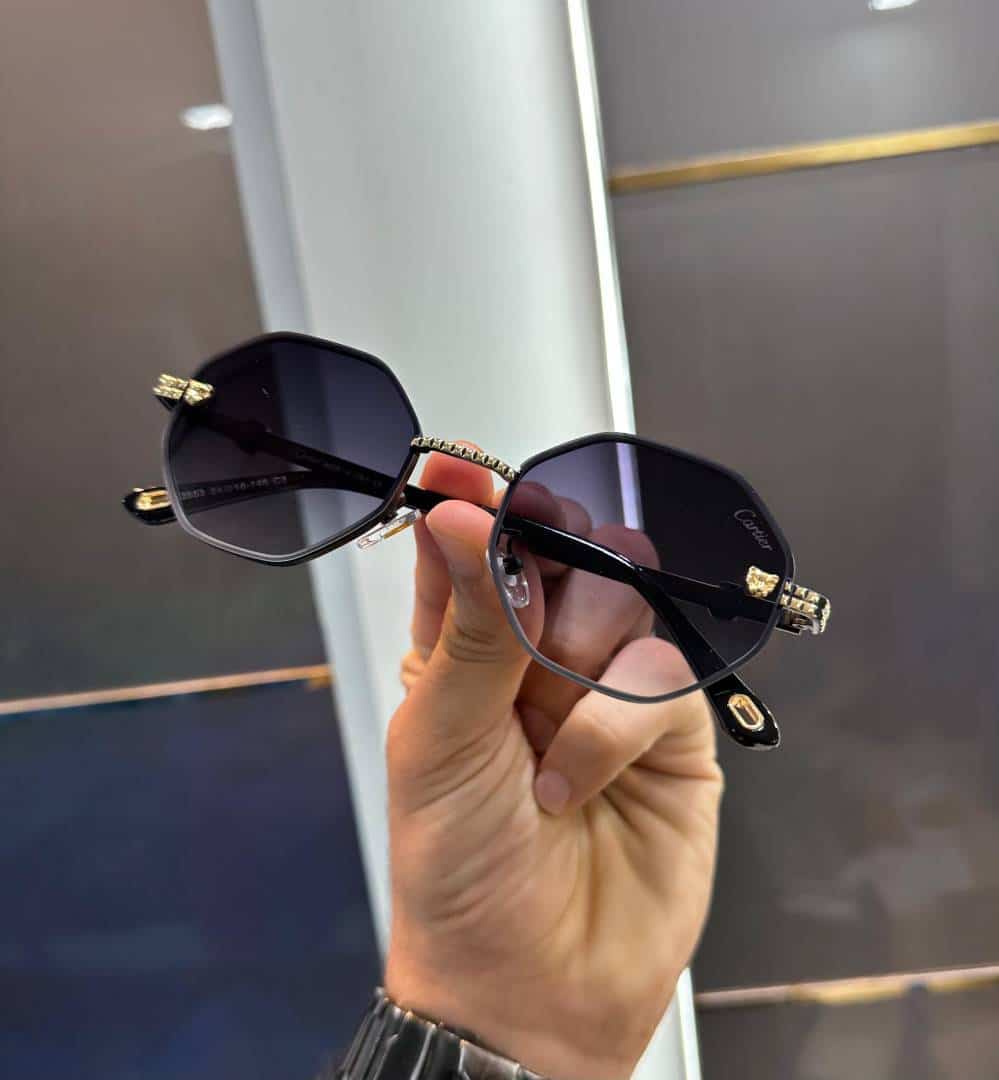 Cartie r Designer Gold Black Premium Shade 3553