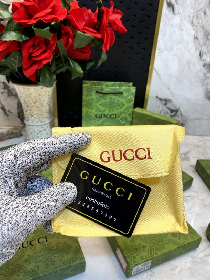 GUCCI_WALLET_V513