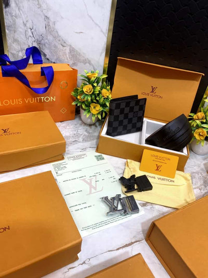 LOUI_S VUITTONN 2 Buckle Belt & wallet Combo C321