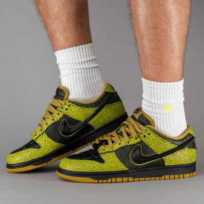Nike Dunk Low QS HALLOWEEN SKULL