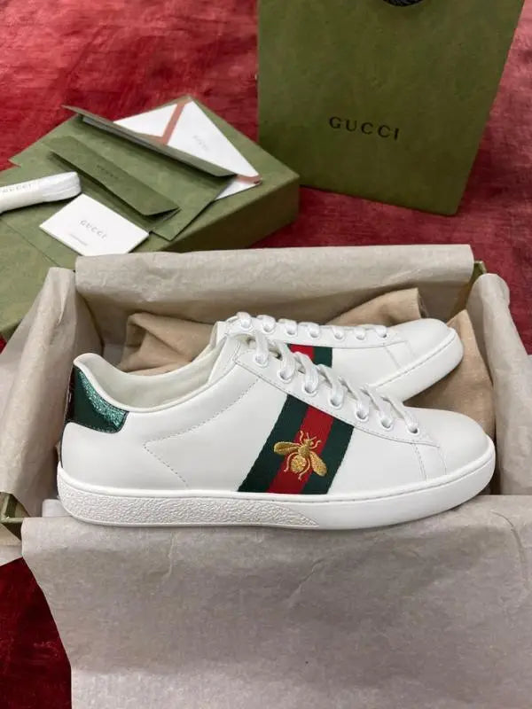 Gucc_i Bee Ace Sneaker For Men