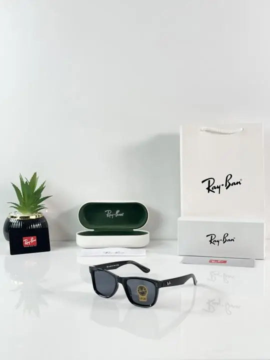 RAY-BAN SUNGLASSES