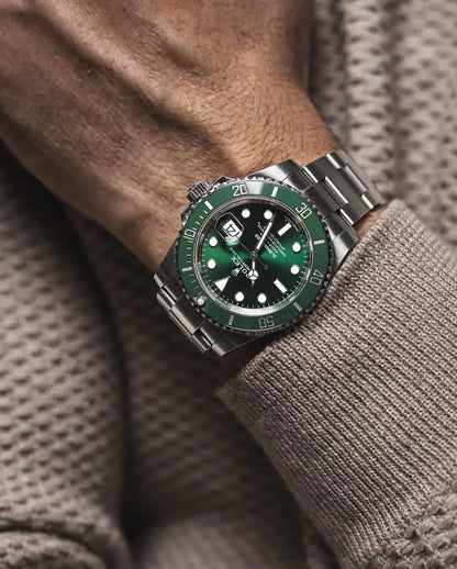Rolex Submariner Heavy Shift Movement