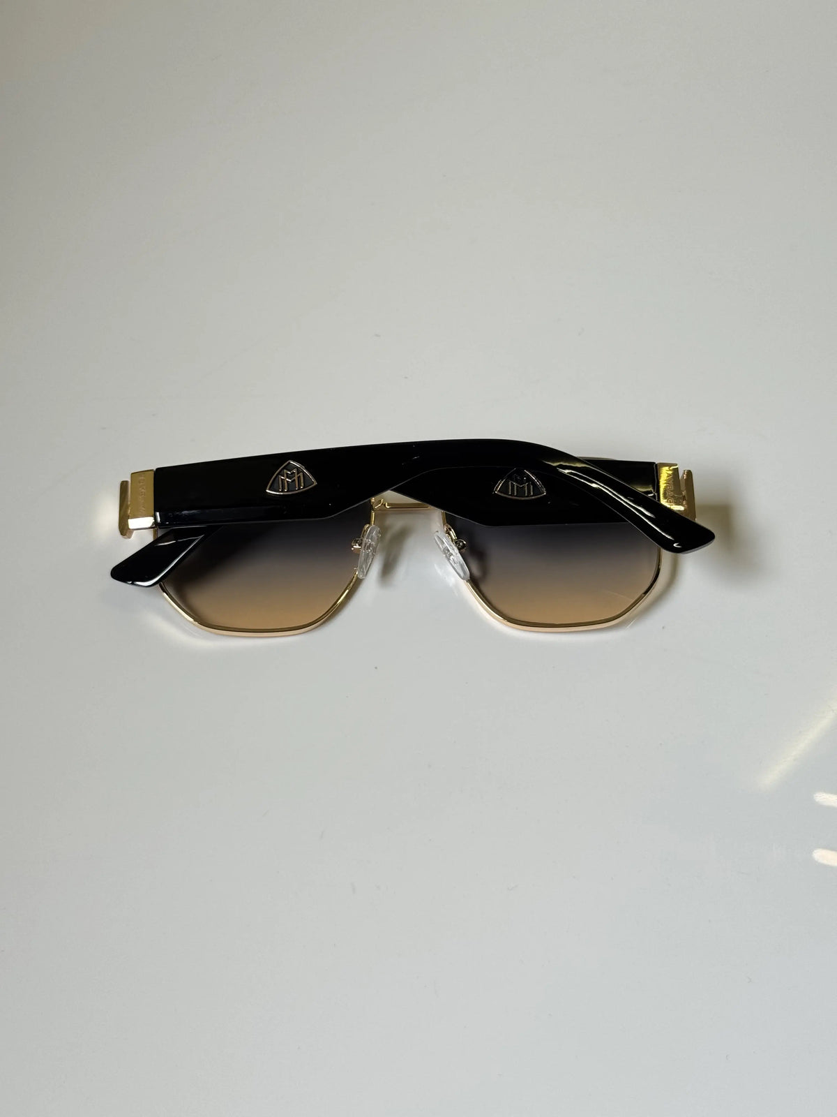 Maybach_594_Gold_Multi