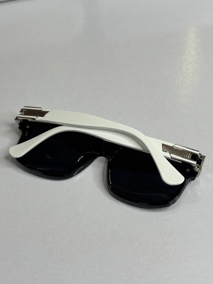 Dita 336 White