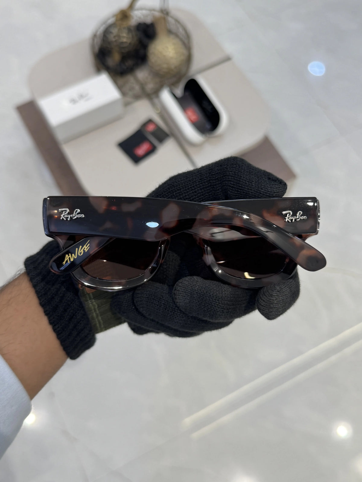 Rayban_4940_Tiger_Red