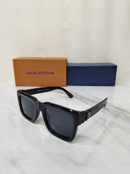 LOUIS VUITTON 8034 GLOSSY BLACK