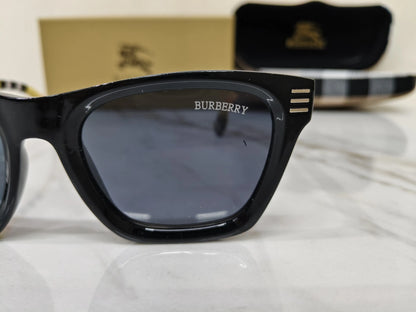 BURBERRY 2818 LOGO STICK