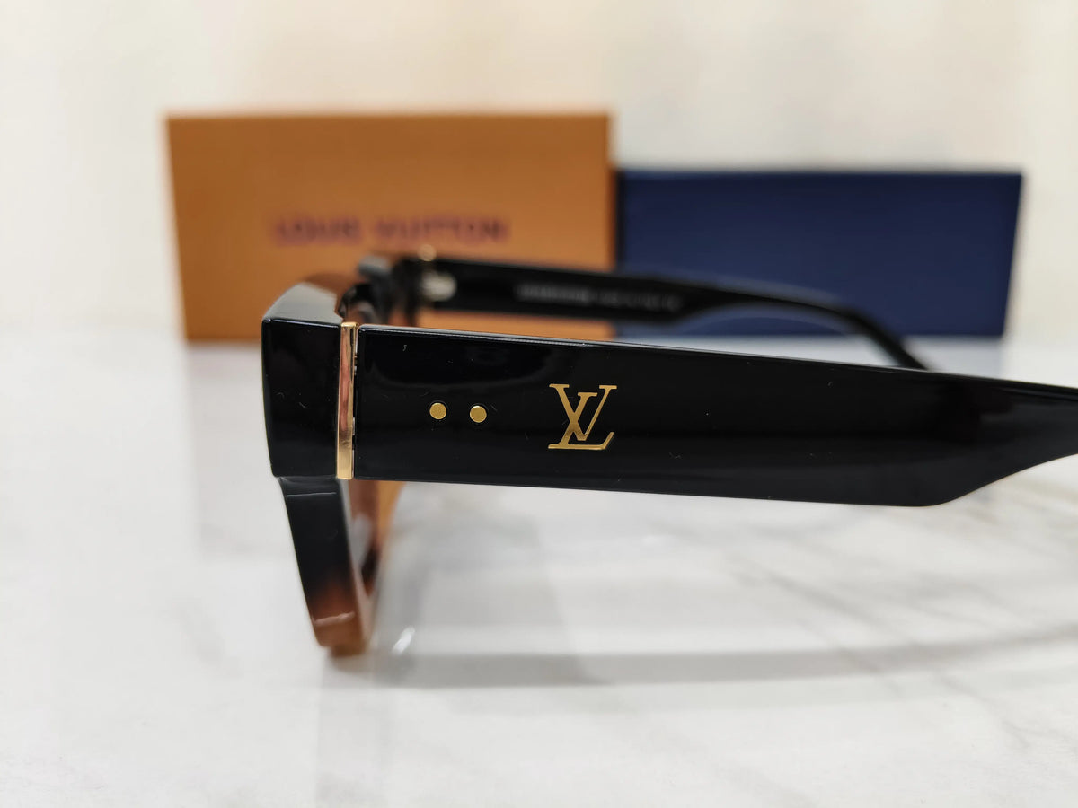 LOUIS VUITTON 35104 BLACK TORTOISE FADE