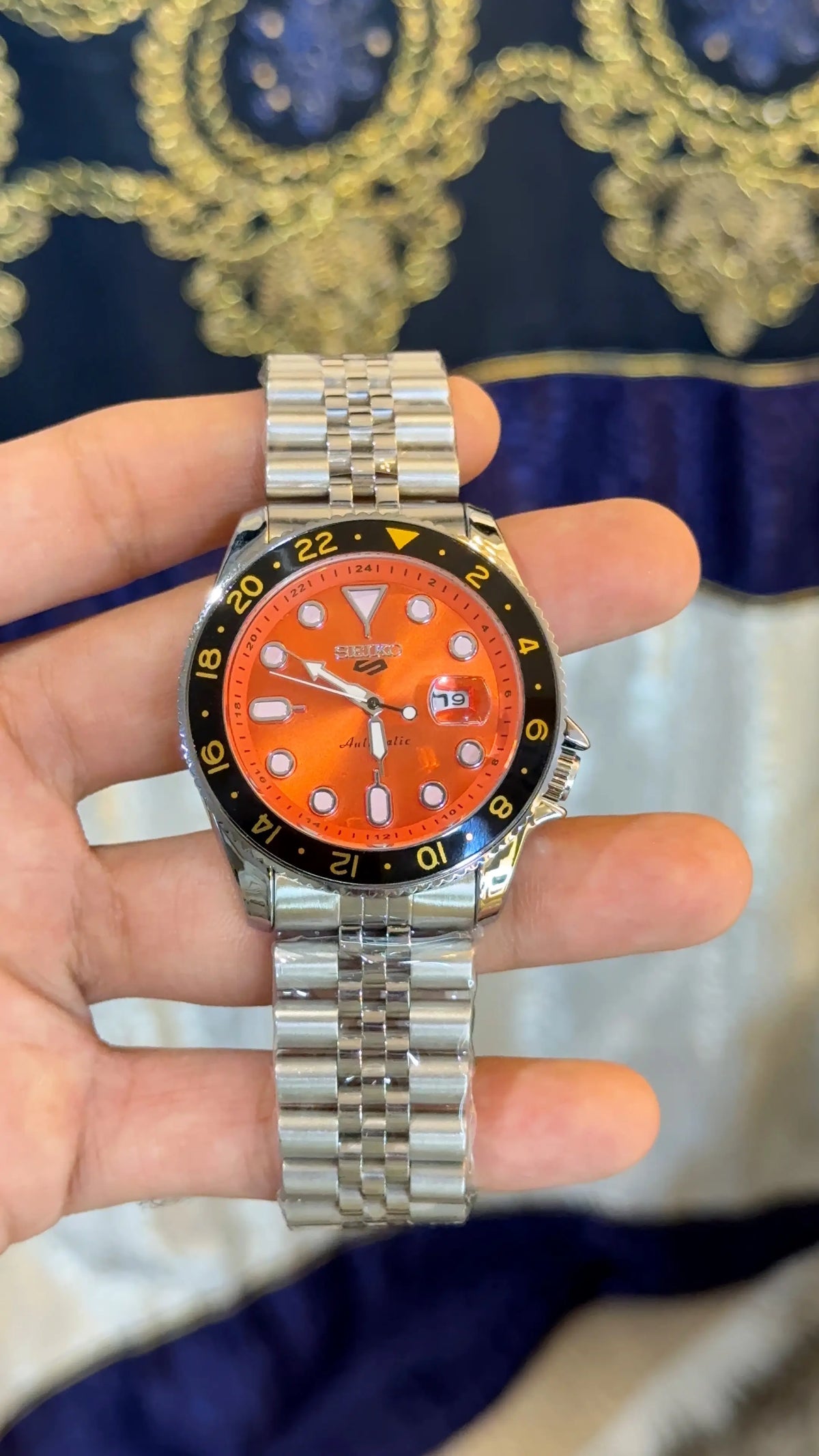 Seiko 5Sportz GMT Heavy Shift Movement