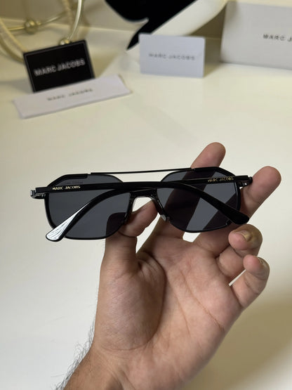 Marc_Jacobs_6008_Black