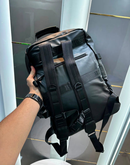 Hugo Bos s Luxury Imported BackPack bs5020w