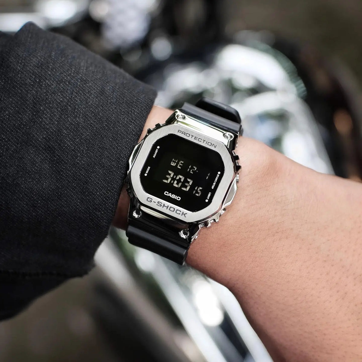 G shock Gm-5600