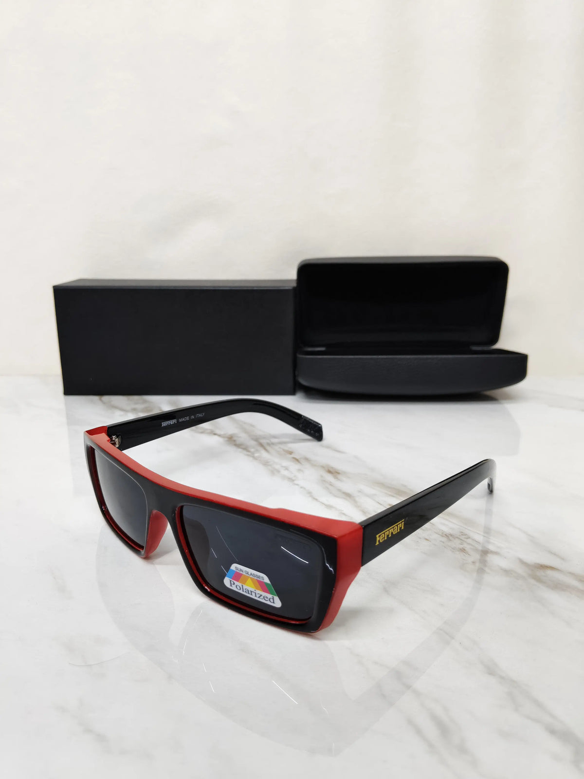 FERRARI 1010 BLACK RED 