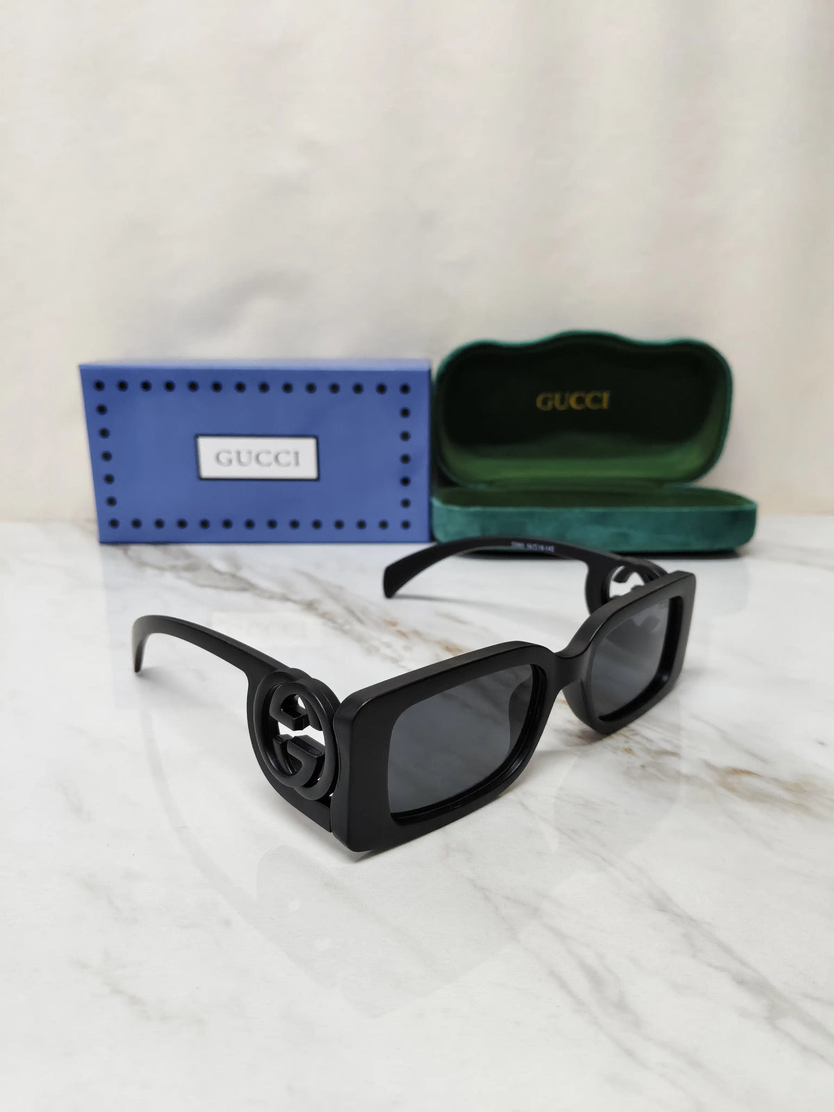 GUCCI 23001 BLACK