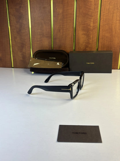Tomford 184 Black Plano