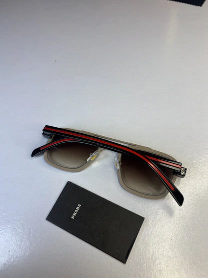 Prada 9827 Black Brown