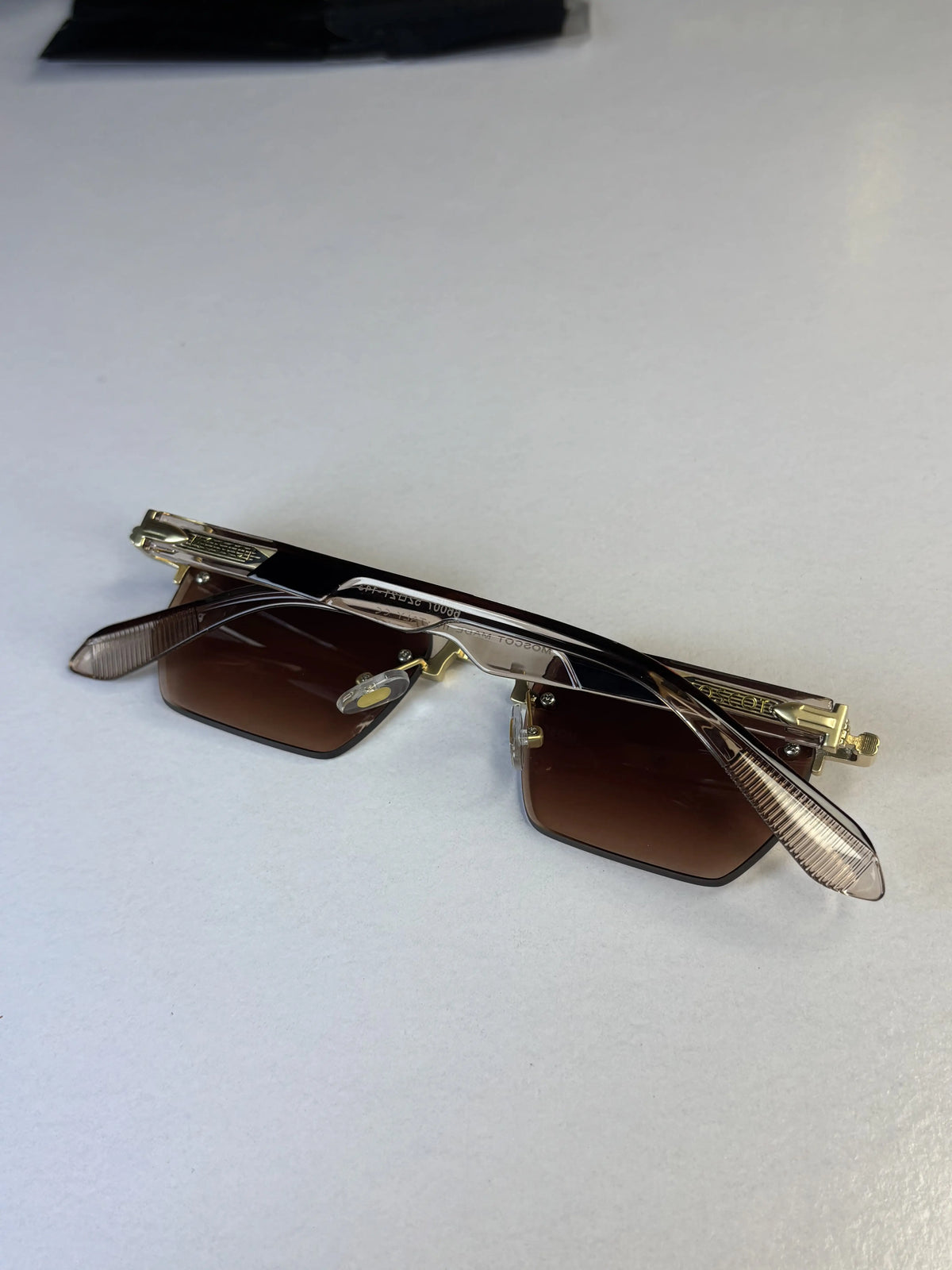 Moscot 66007 Gold Brown